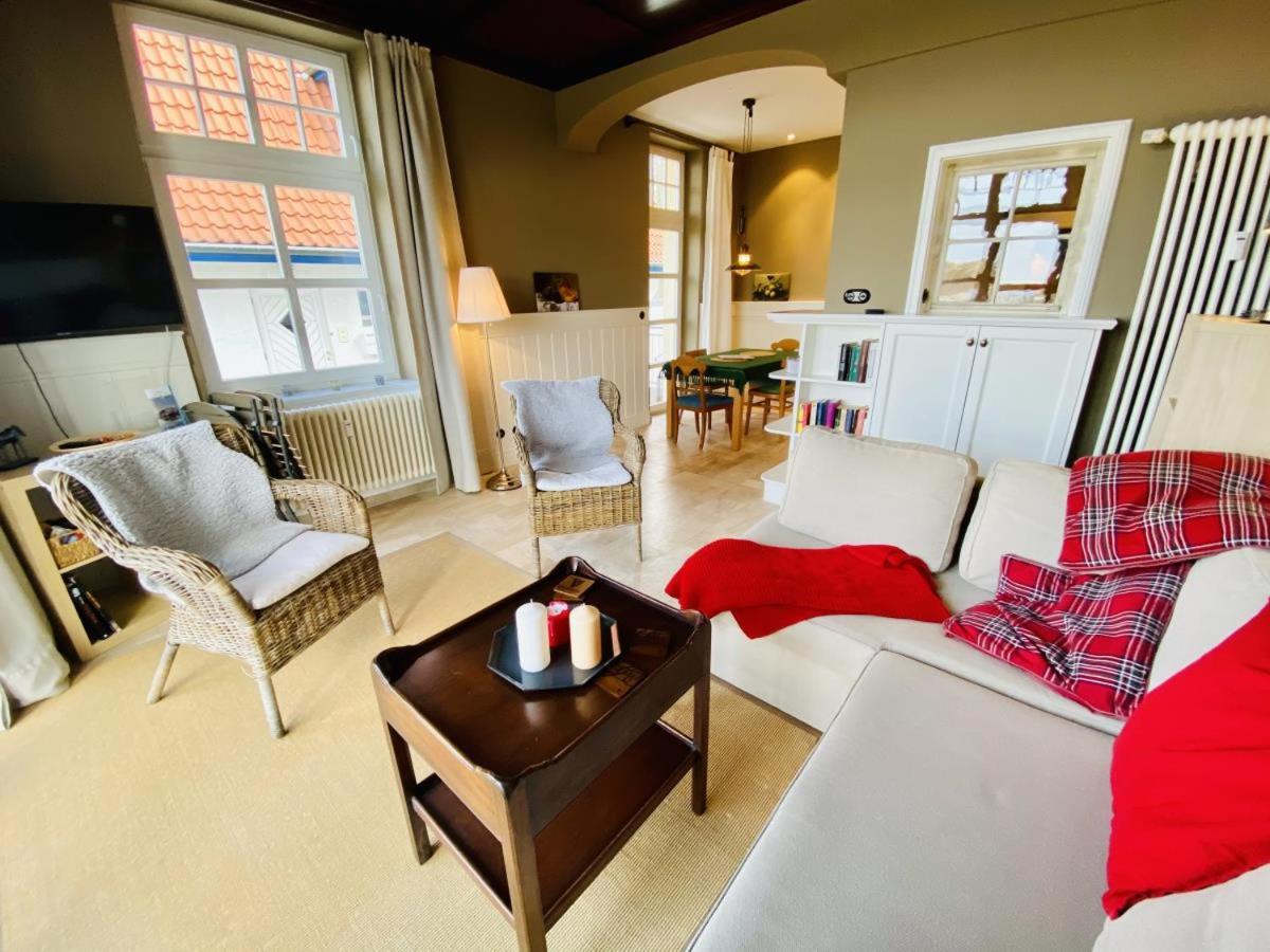 Strandpalais/Lee - Ferienwohnung Warnemünde