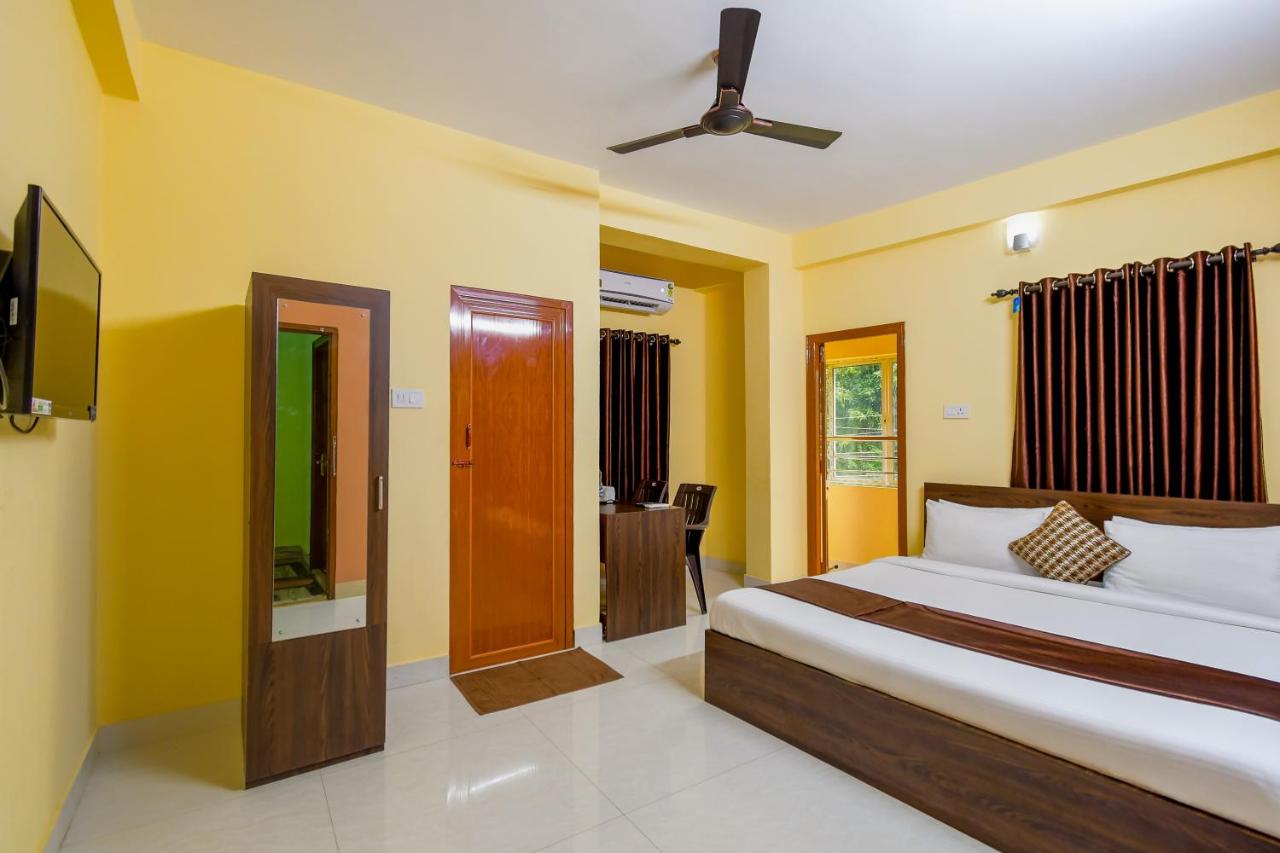 B&B Calcuta - Eco Corporate Inn - Bed and Breakfast Calcuta