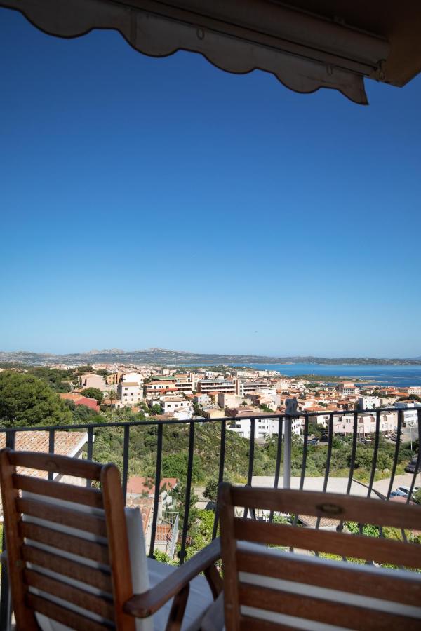 B&B La Maddalena - Homey Experience - Central Stay - Bed and Breakfast La Maddalena