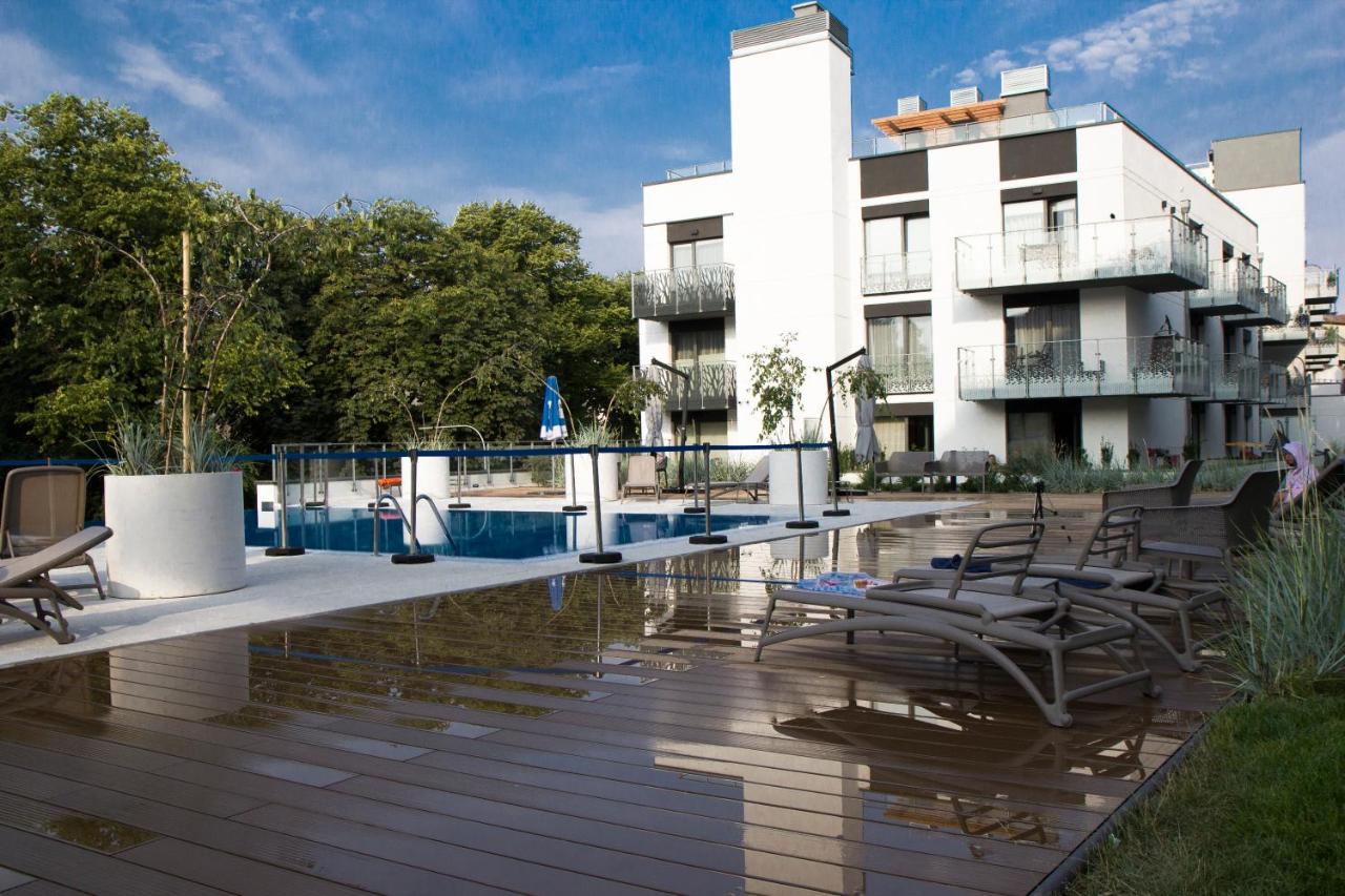 Nadmorskie Tarasy Apartament Park i Morze z garażem, basen, sauna, jacuzzi - Chambres d’hôtes Kołobrzeg
