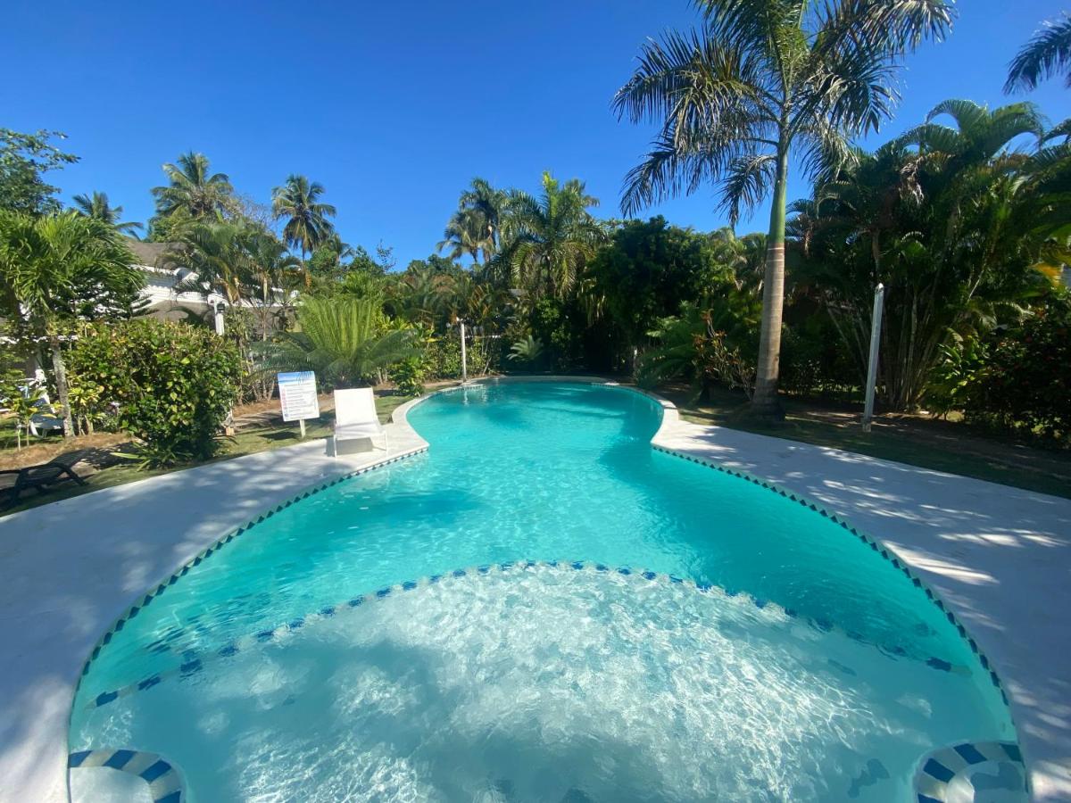 Caribbean Villa Los Lobos Ballenas Beach - B&B