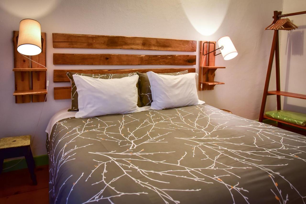 Doppel-/Zweibettzimmer mit privatem, externem Bad