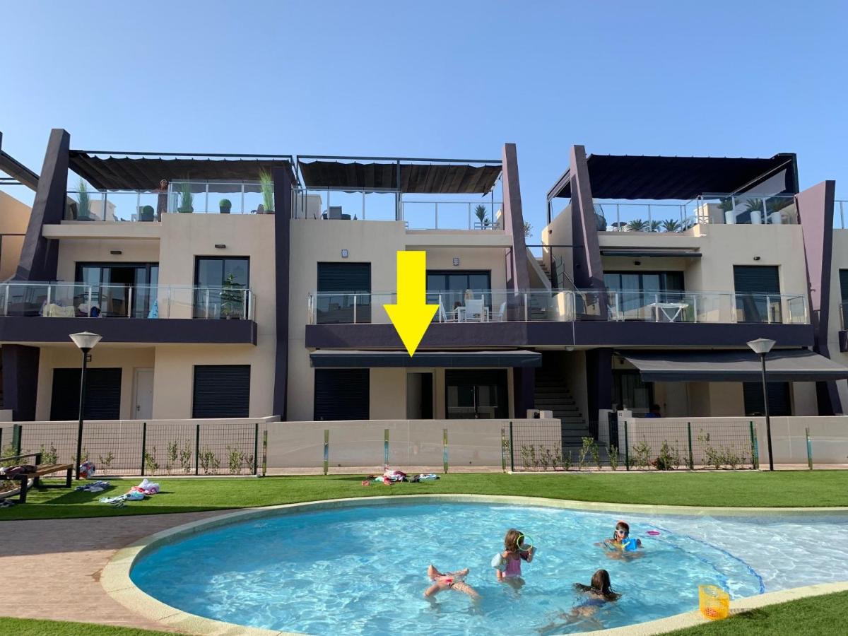 Higuericas 411 - Planta baja - vista piscina - cerca playa - Chambres d’hôtes
