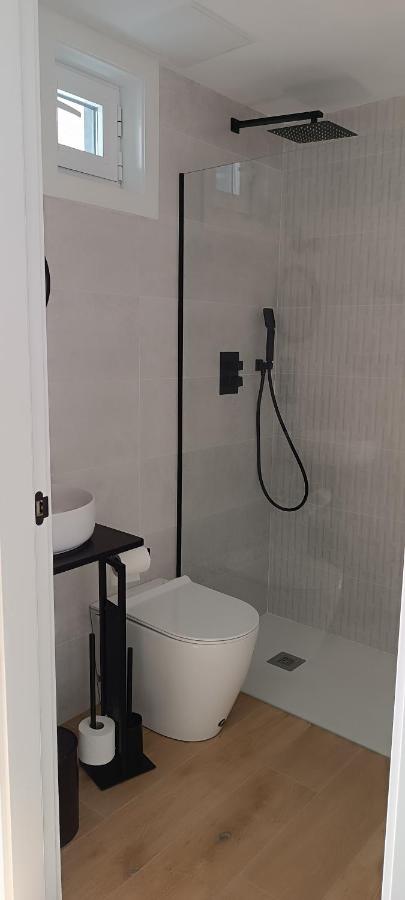 Triple Room with Bathroom