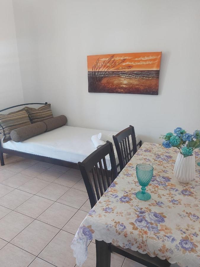 Kostas Apartments - Bed and Breakfast Ierissós