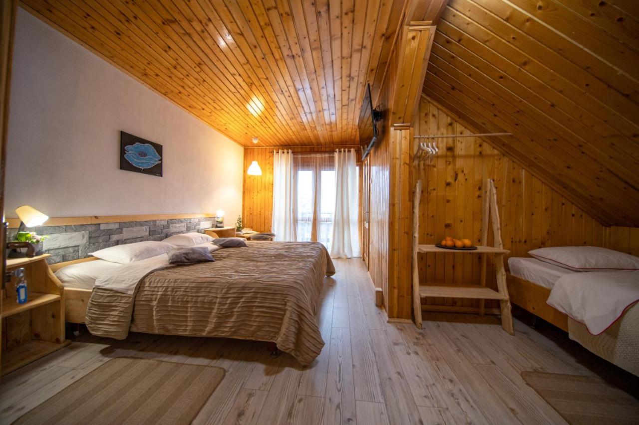 Double Room with Mountain View