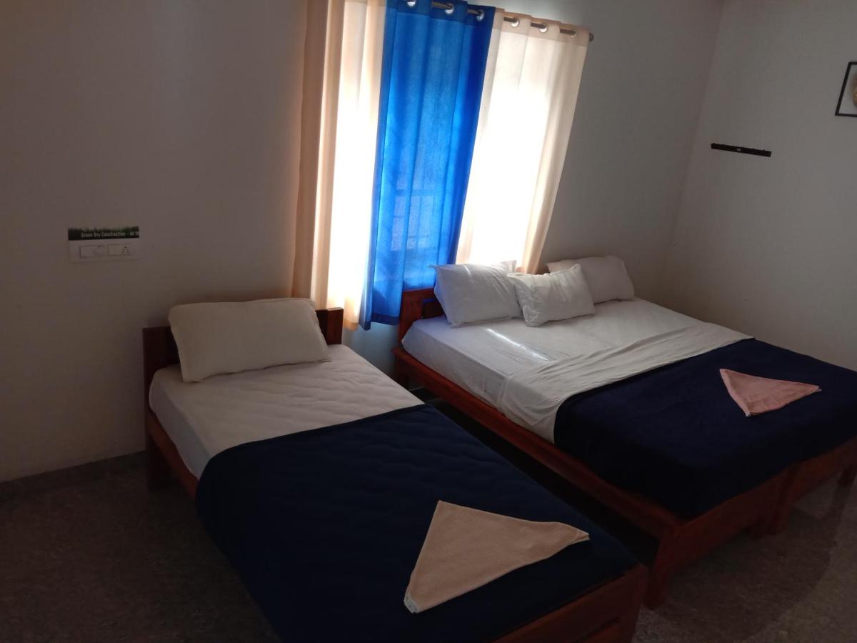 Habitación Cuádruple con balcón