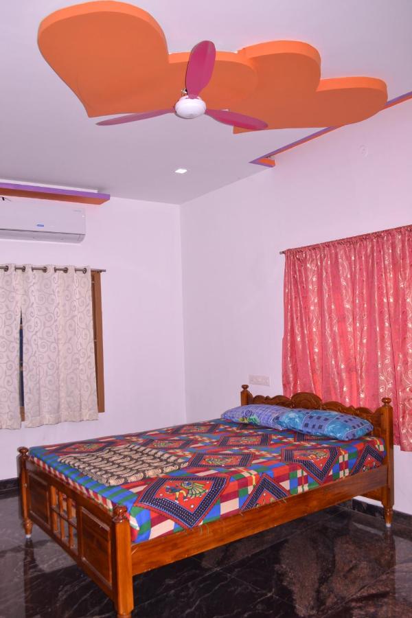 Deluxe Family Suite