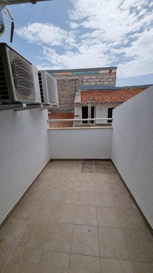 Holiday house Old Town Summer vibes - B&B Isola di Pago