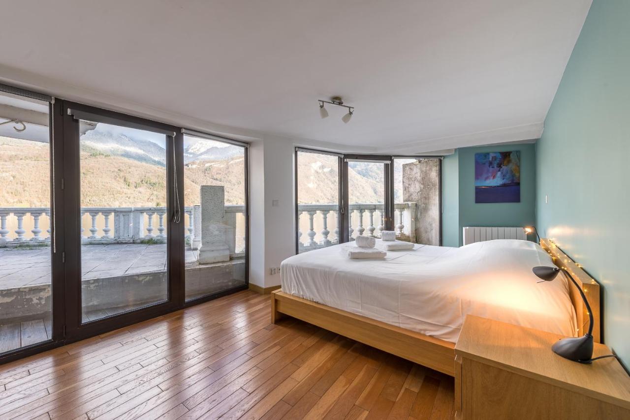 Apartamento con balcón