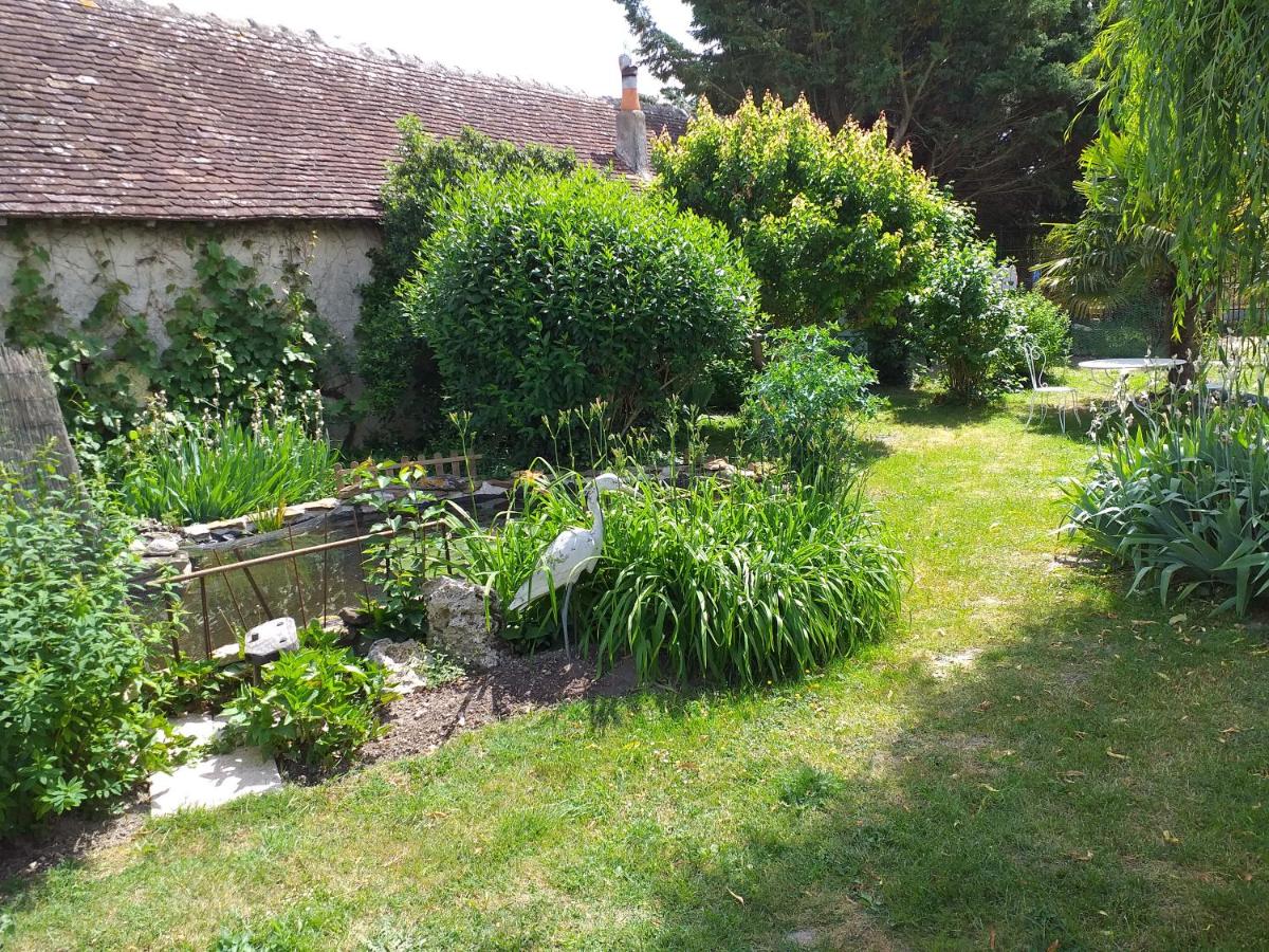 Chambres d'hôtes, " au coeur de la nature, et du calme" - B&B Descartes