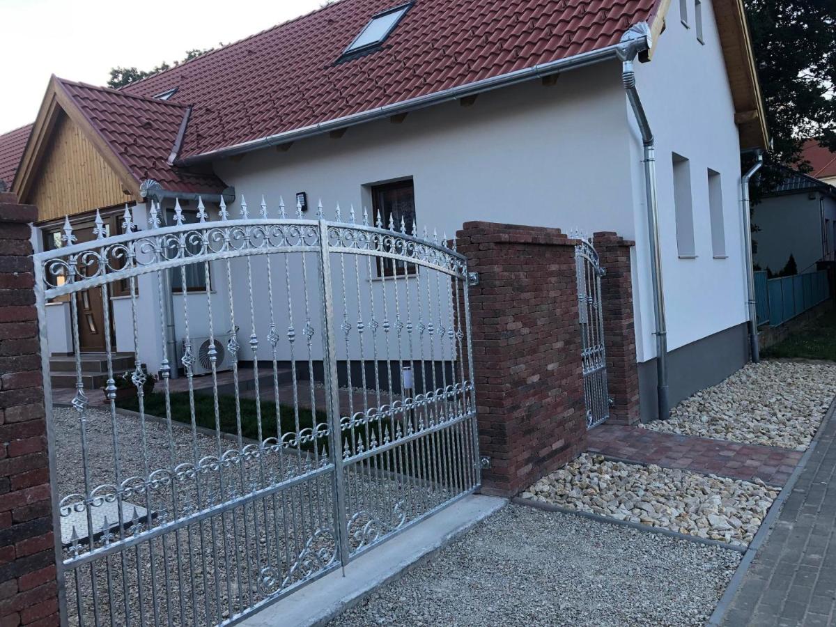 Fazekas Vendégház - Chambres d’hôtes