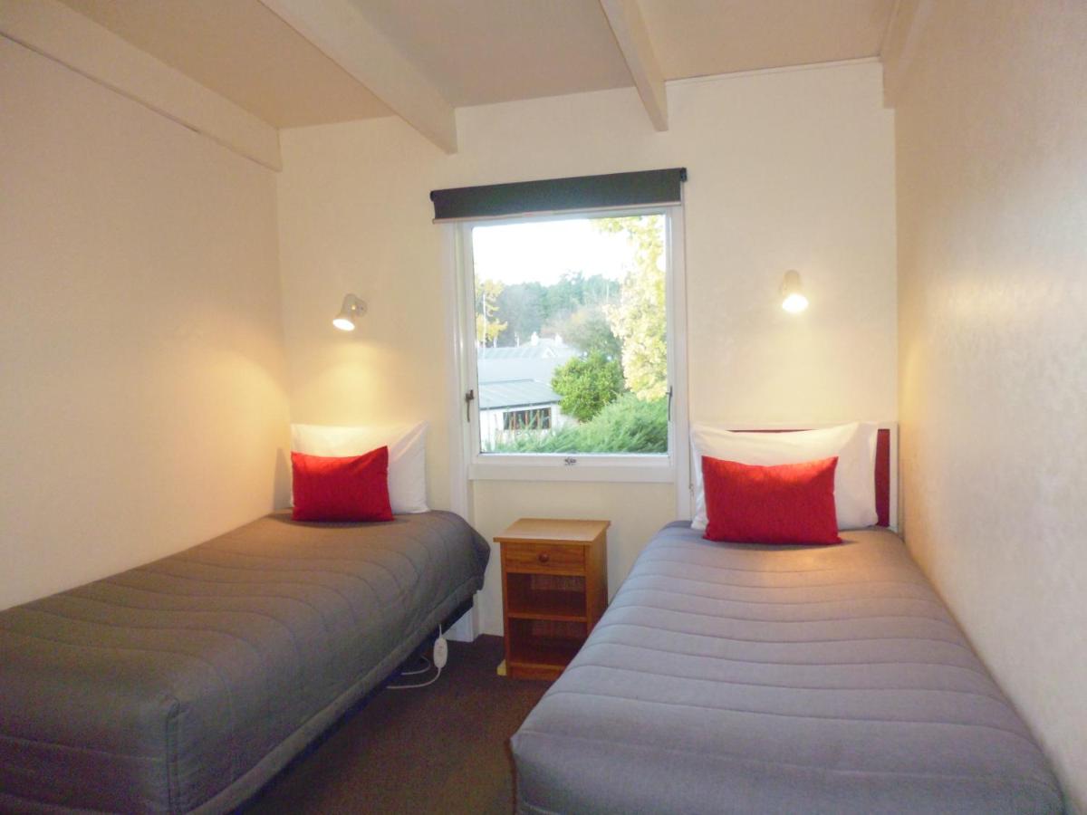 Appartamento con 2 Camere da Letto - Piano Superiore