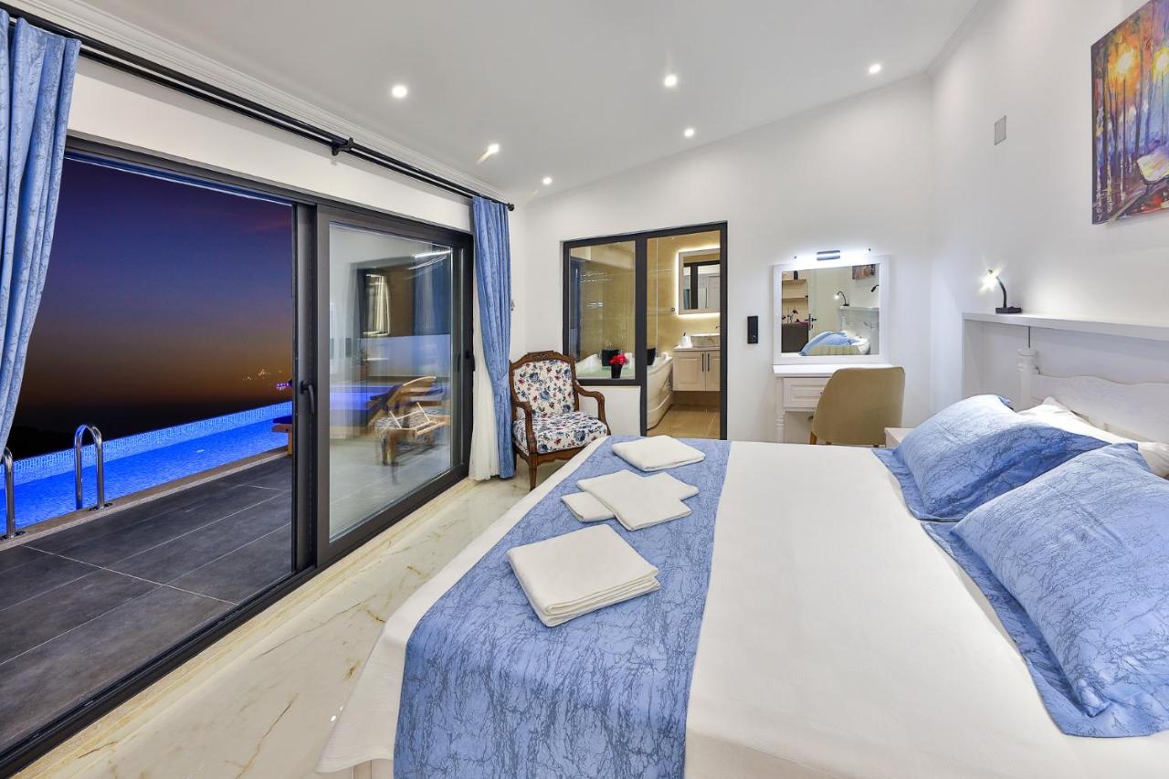 Villa con 2 Camere da Letto