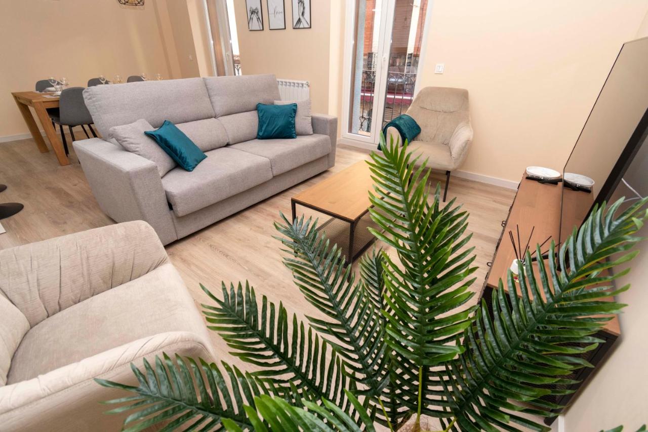 Espectacular piso en casco histórico-plaza Don Gutierre - Bed and Breakfast León