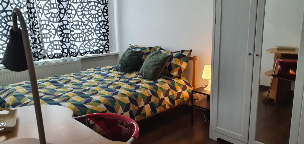 B&B Mortsel - COSY ROOM IN ANTWERPEN - Bed and Breakfast Mortsel