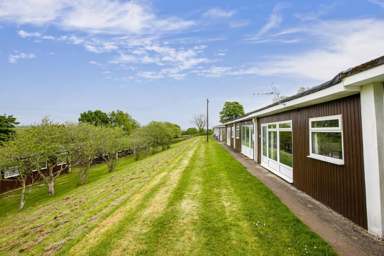 328 Norton Park, Dartmouth - Bed and Breakfast