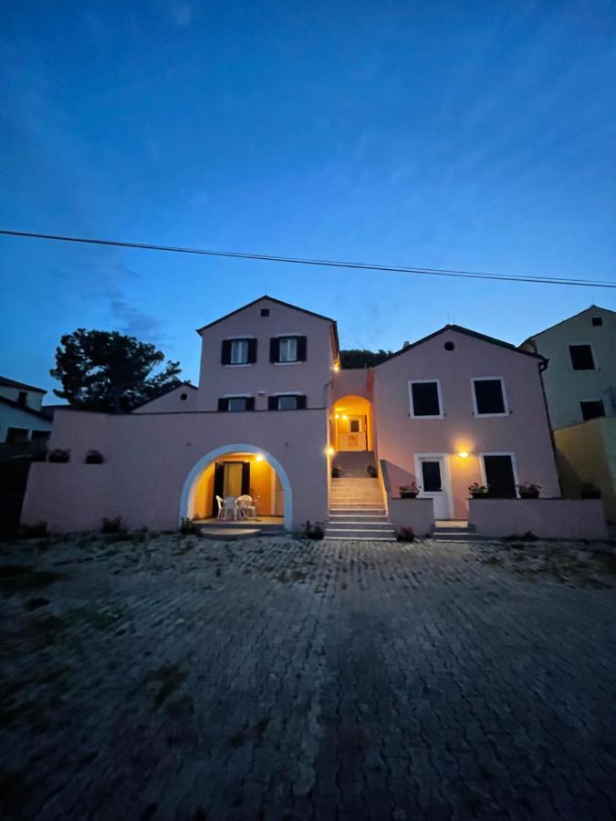 OLIVE - B&B