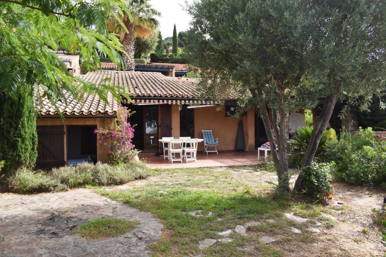 B&B La Londe-les-Maures - Petit mas au paradis avec piscine pour 6 personnes - Bed and Breakfast La Londe-les-Maures