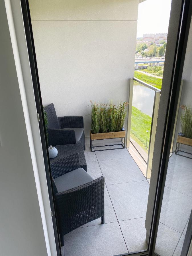 Capital Towers - Apartament Modern z widokiem na rzekę - B&B Rzeszów