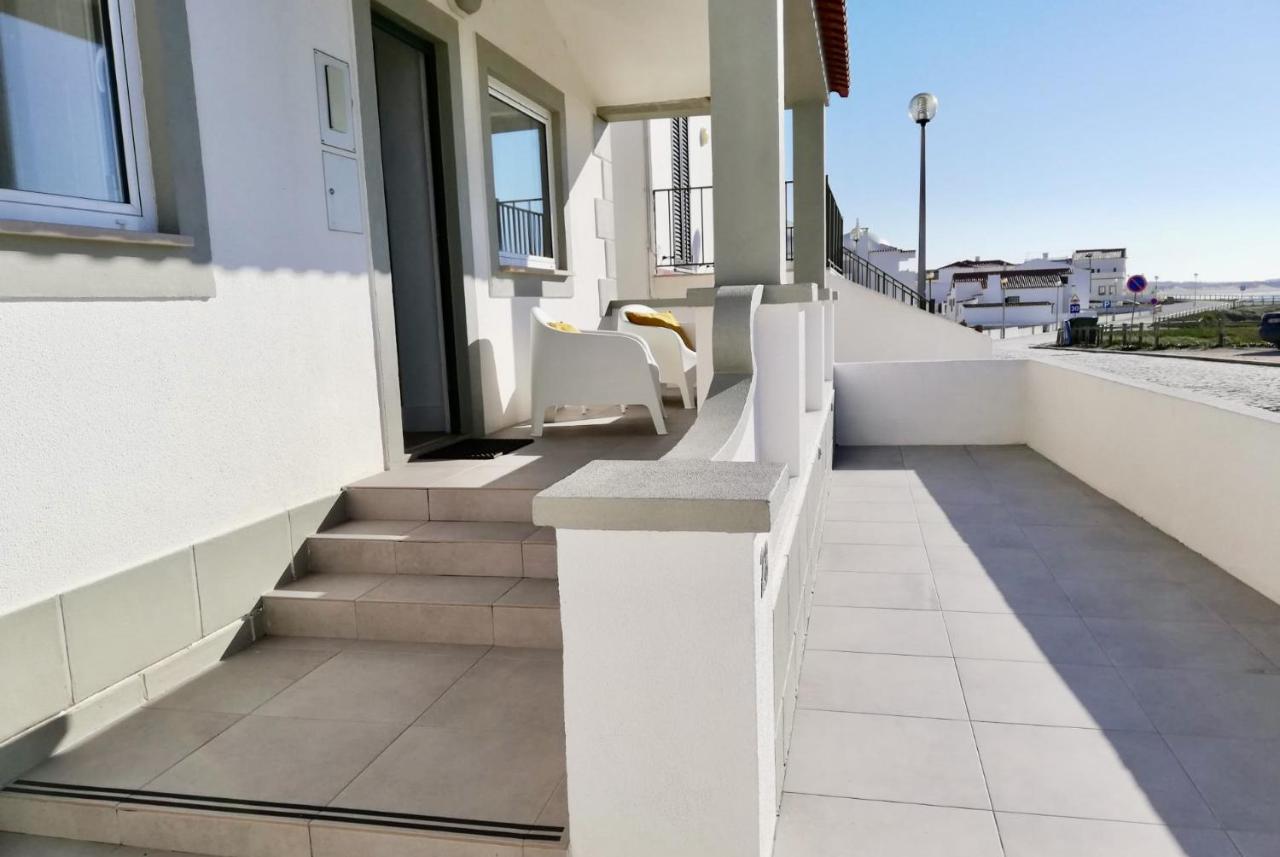28 House Baleal Island - Ocean view, Patio with barbecue, Perfect location - Chambres d'hôtes Baleal