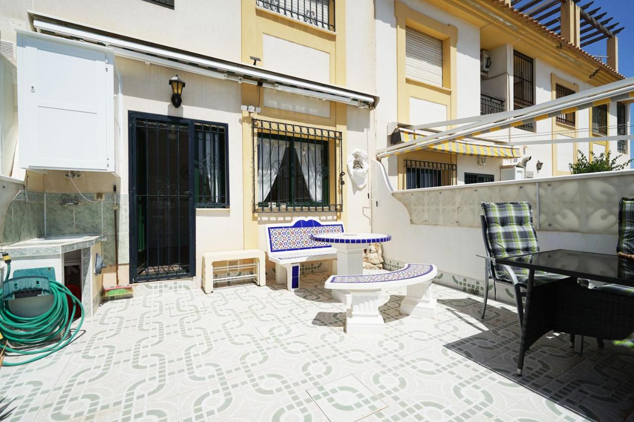 Espanhouse Playa Townhouse in La Zenia close to the beach - B&B