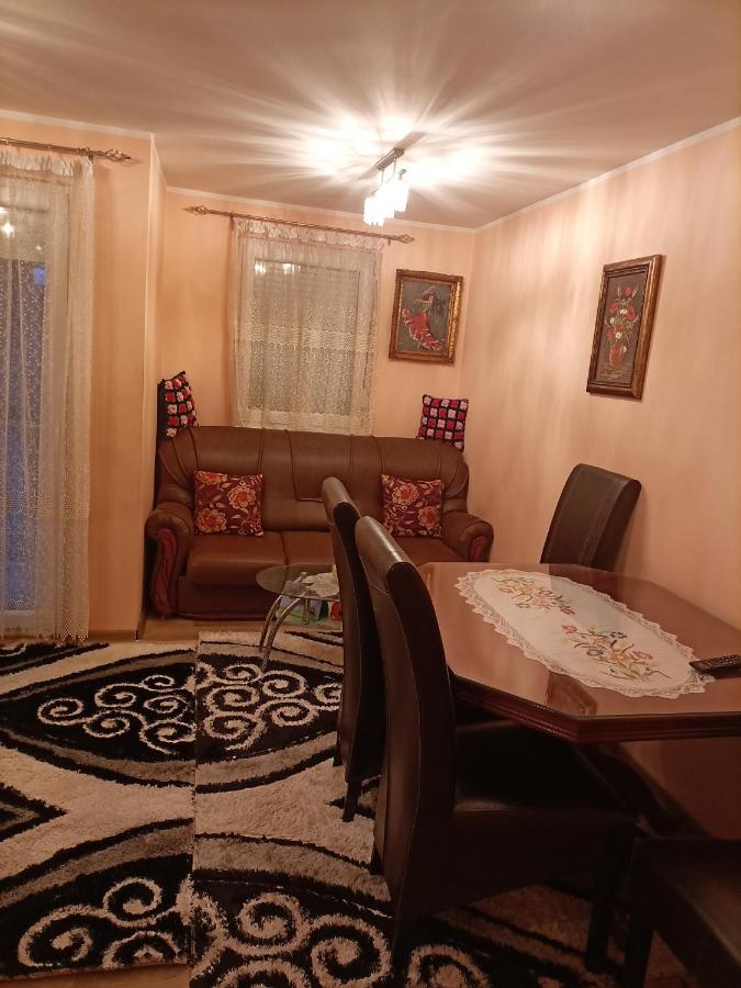 B&B Valjevo - Apartman Vanja - Bed and Breakfast Valjevo