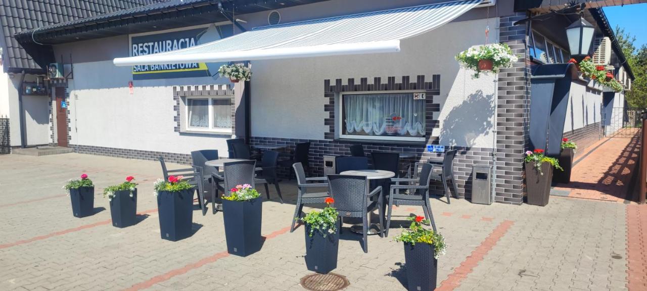 Restauracja "AS"- Noclegi - B&B Turek