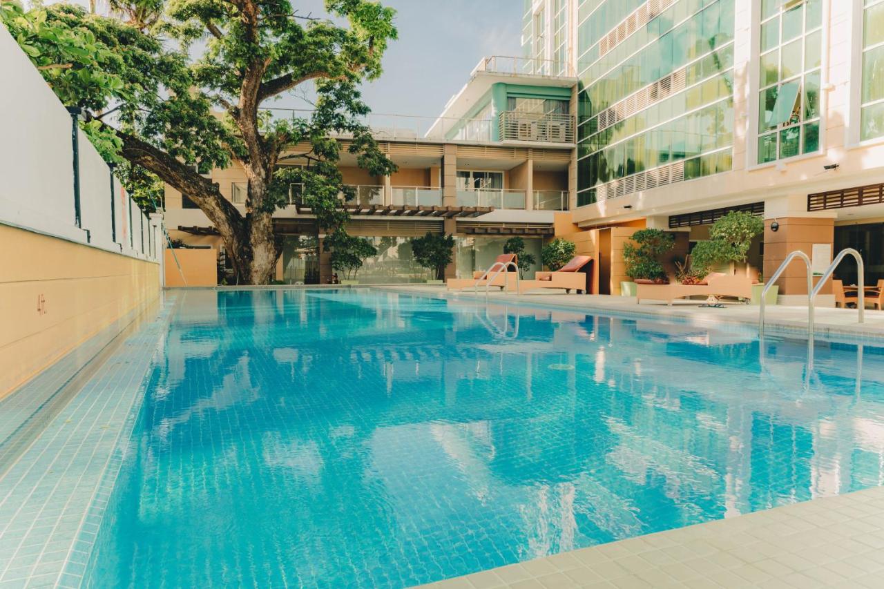 B&B Cebu - Ayala Mall 10mins walk Cebu City Apartment & Pool - Bed and Breakfast Cebu