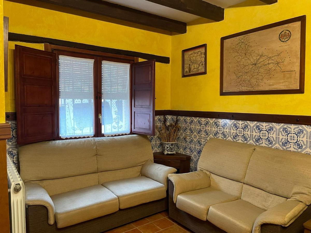 Casa Rural Calderón de Medina l, ll y lll - Chambres d’hôtes