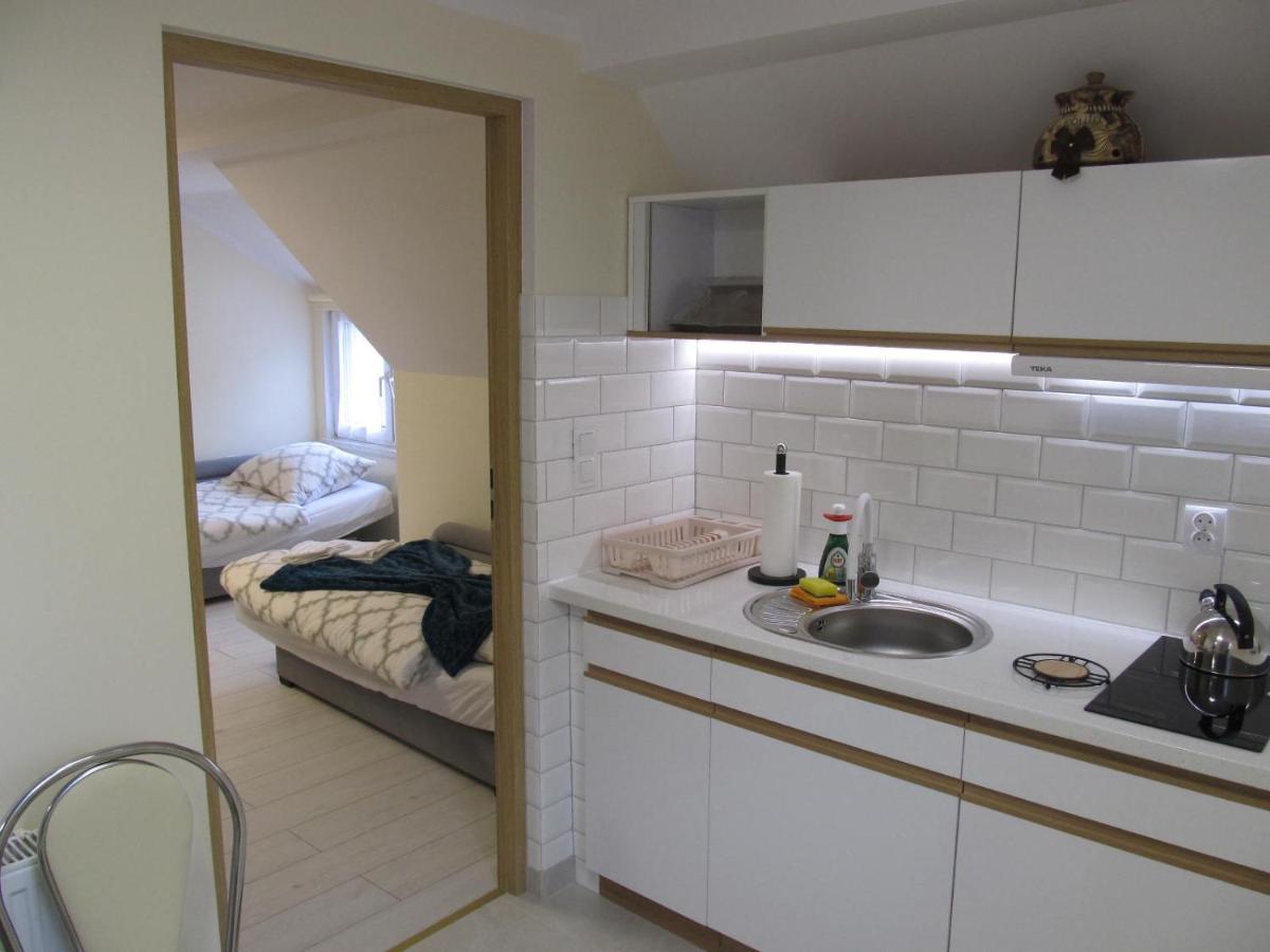Apartamenty Anagora Kotlina Kłodzka II - Chambres d'hôtes Nowa Ruda