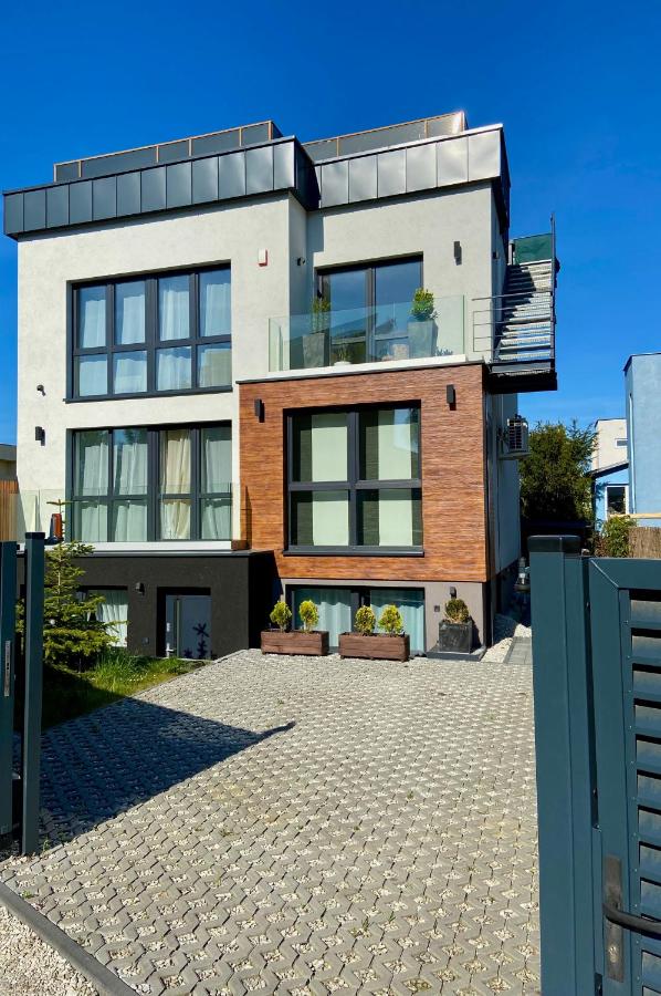 InvestRooms - Ferienwohnung Danzig