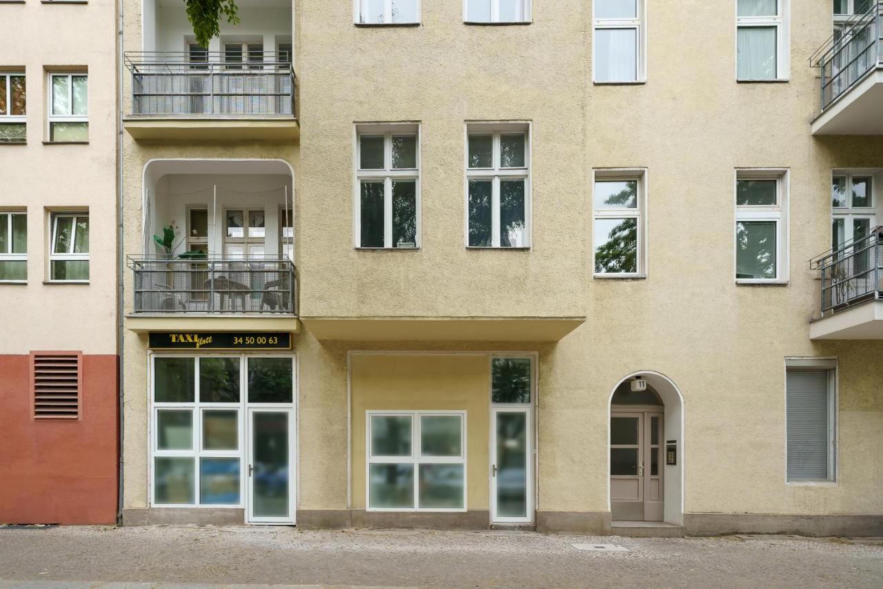 The Mierendorf Hinterhaus, 2 bed rooms up to 4 people - Bed and Breakfast