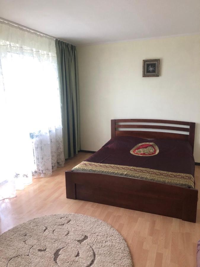 B&B Ternopil - Квартира з виглядом на озеро - Bed and Breakfast Ternopil