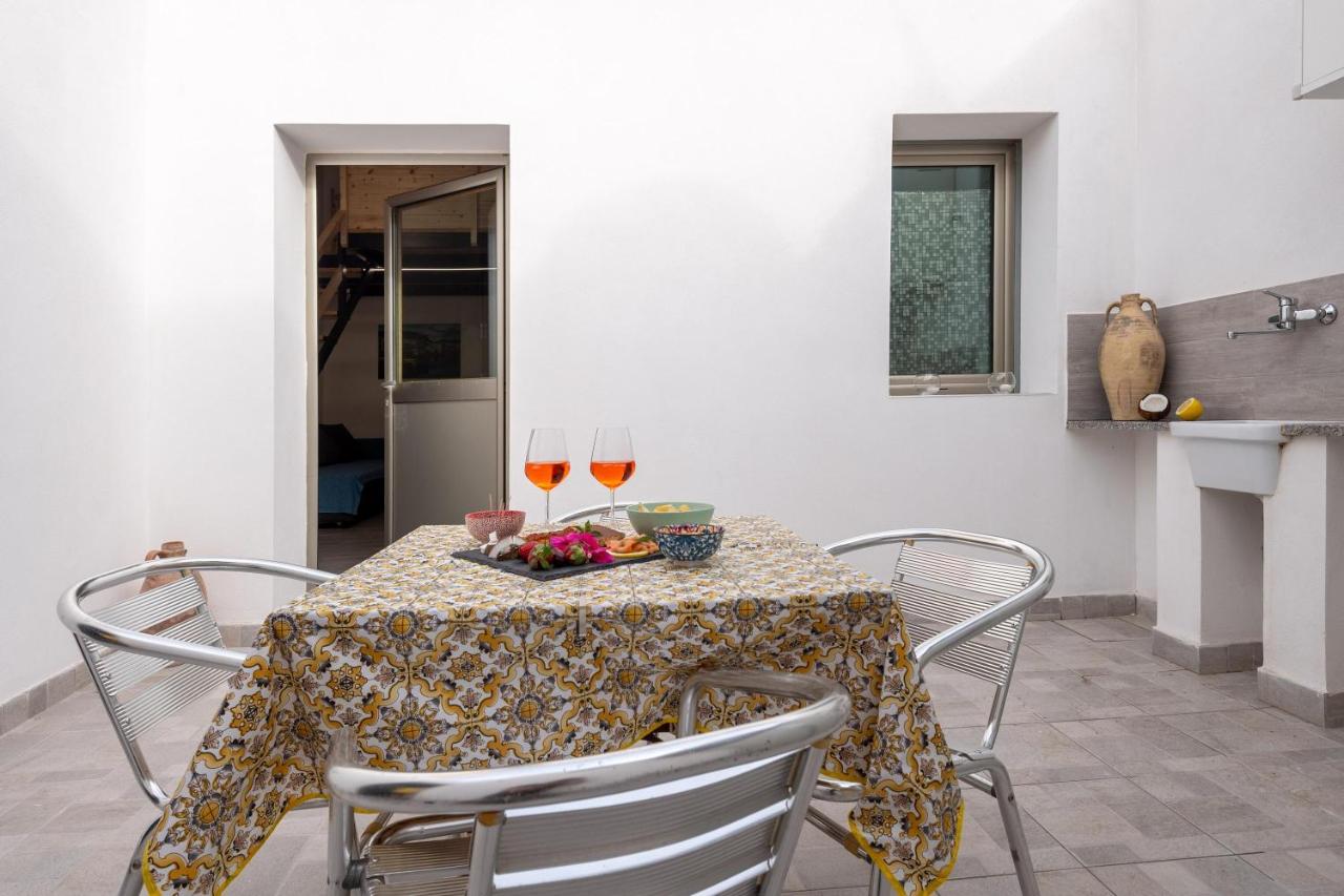 B&B Menfi - Casa Vacanza Francesca - Bed and Breakfast Menfi