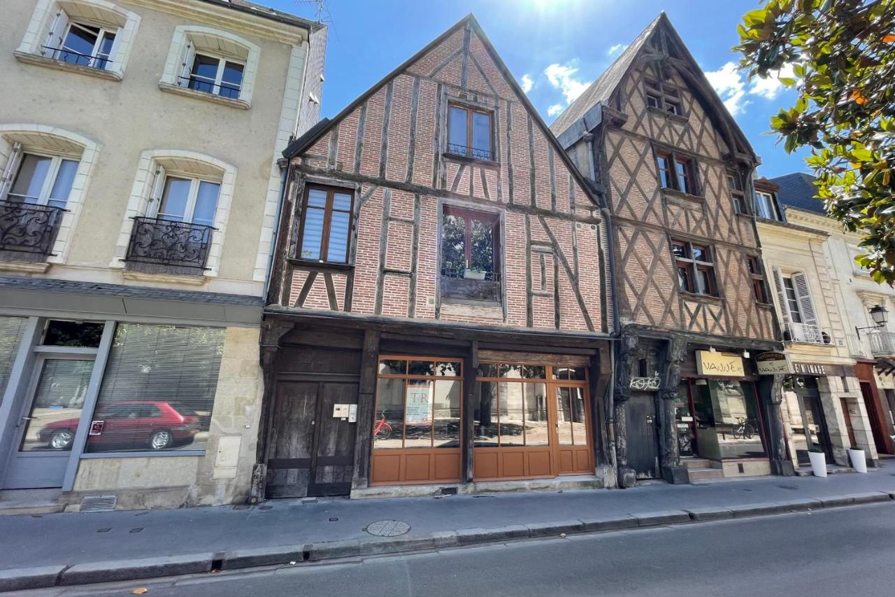 Le Cheverny Between the banks of the Loire and Old Tours - B&B