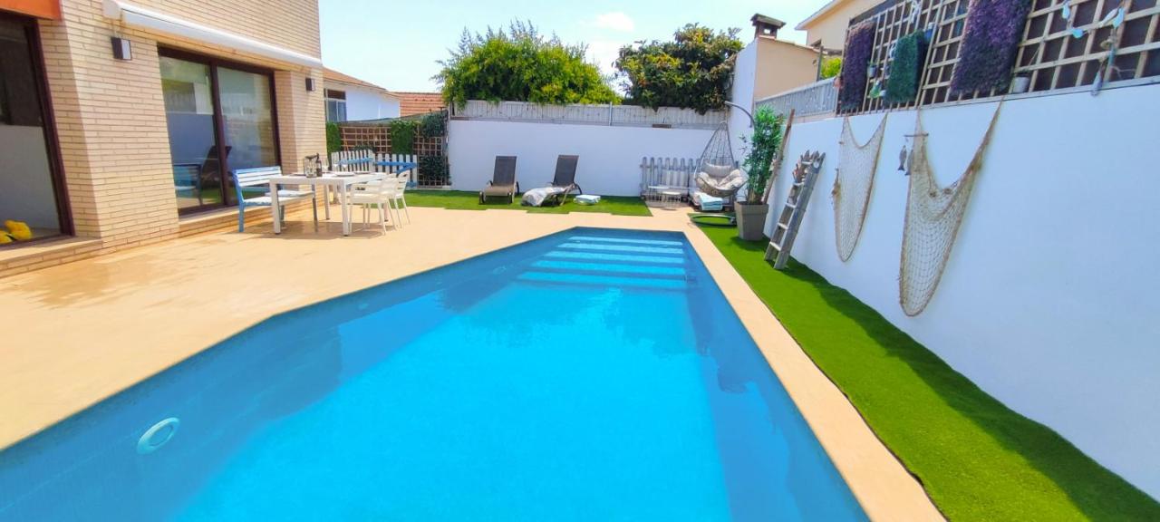 B&B Calafell - R127 Moderna villa cerca del mar - Bed and Breakfast Calafell