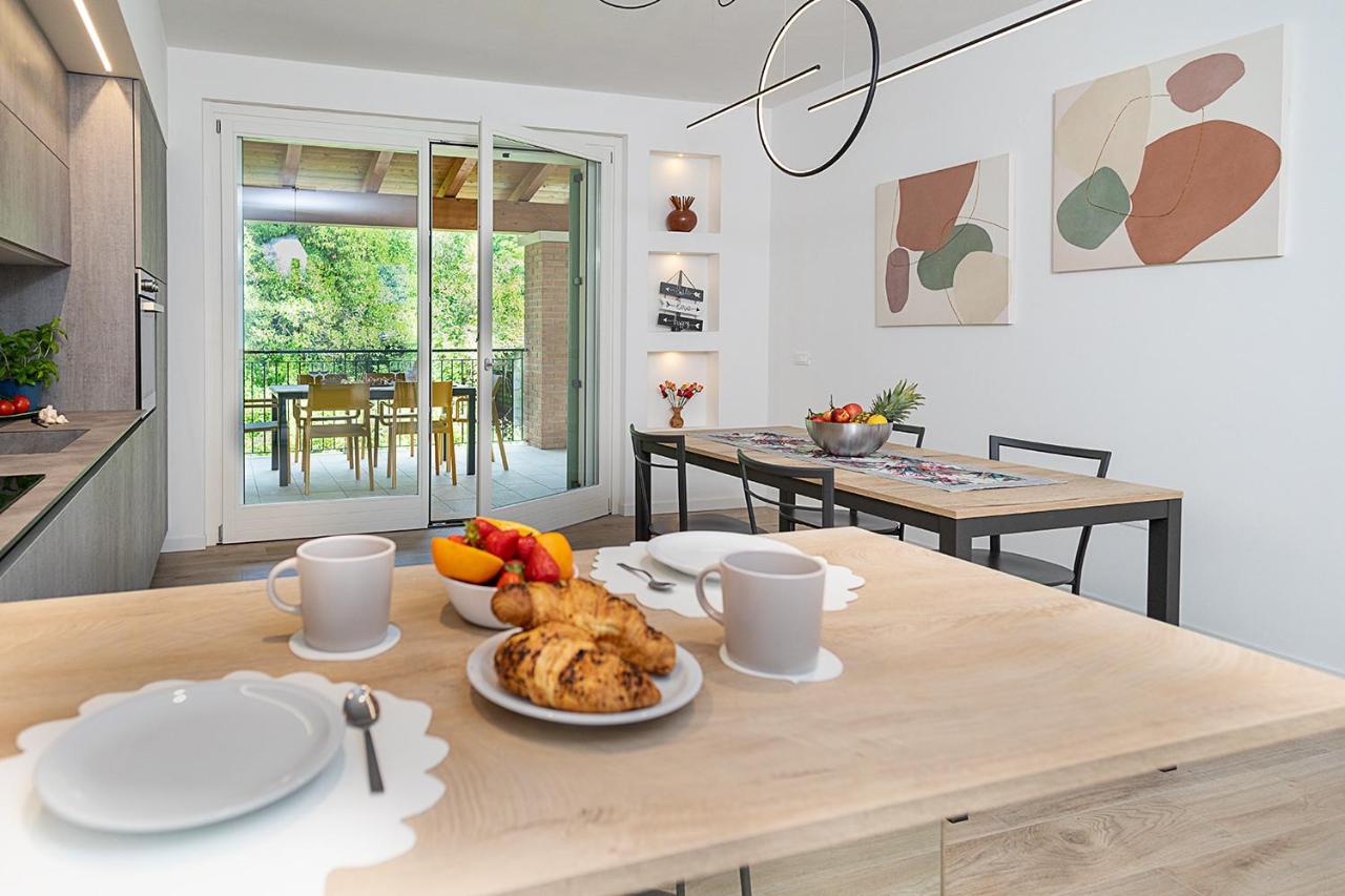 CASCINALE 11 - Regarda Travel - B&B Lazise