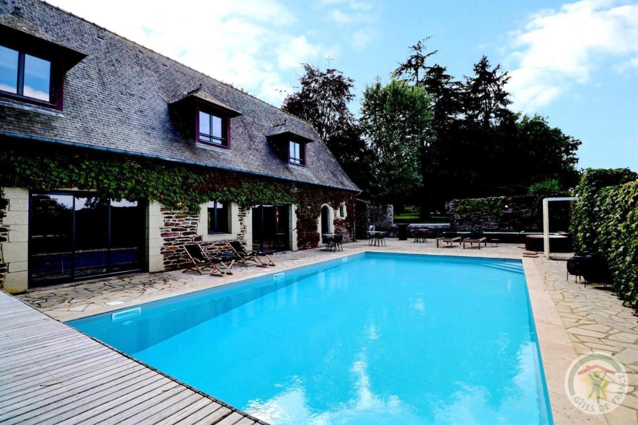 B&B Bruz - Manoir de la droulinais - Bed and Breakfast Bruz