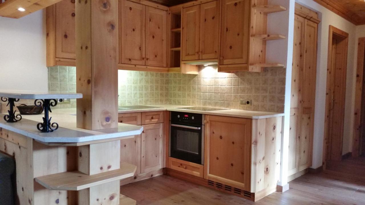 Large Two-Bedroom Apartment with Balcony