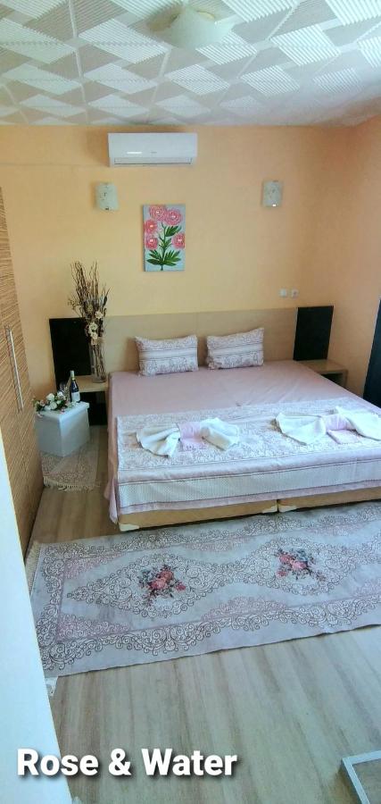 B&B Pavel Banya - Rose & Water Guest house - Bed and Breakfast Pavel Banya