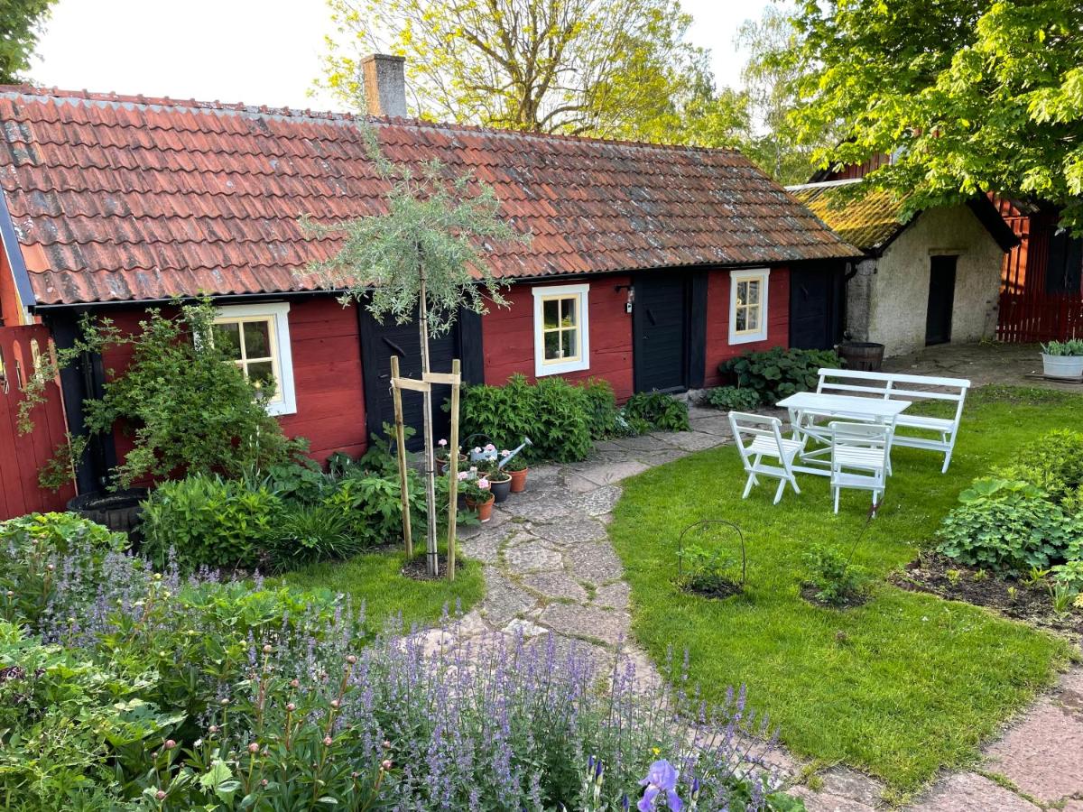 B&B Färjestaden - Ölandsgården - Bed and Breakfast Färjestaden