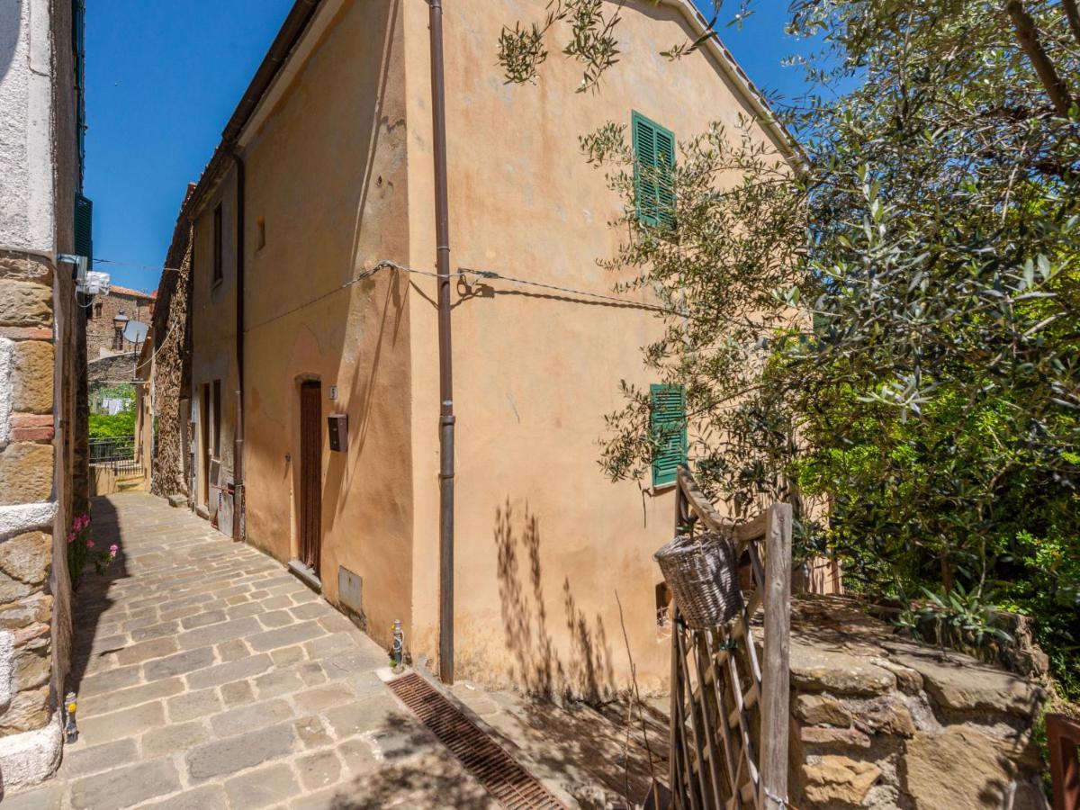 B&B Montorgiali - Holiday Home Vittorio by Interhome - Bed and Breakfast Montorgiali