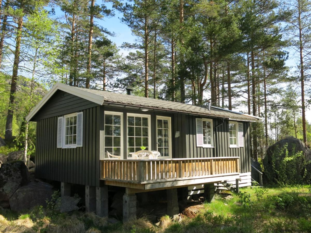 B&B Øyuvstad - Holiday Home Torsteinbu - SOW118 by Interhome - Bed and Breakfast Øyuvstad