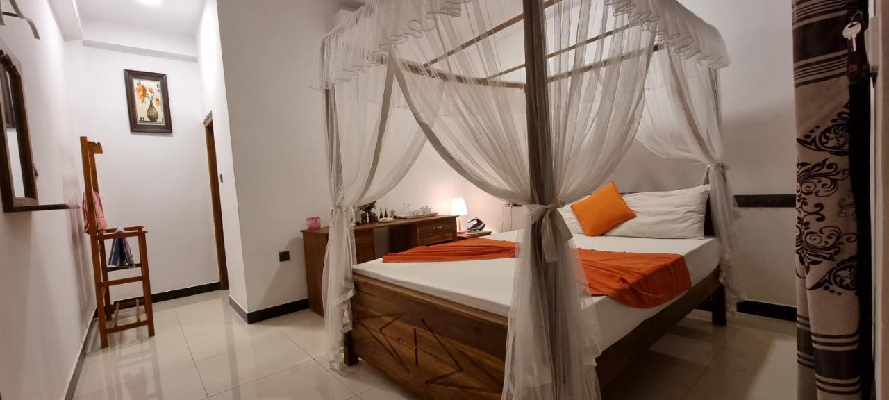 B&B Mirissa - Maduranga n Guest - Bed and Breakfast Mirissa