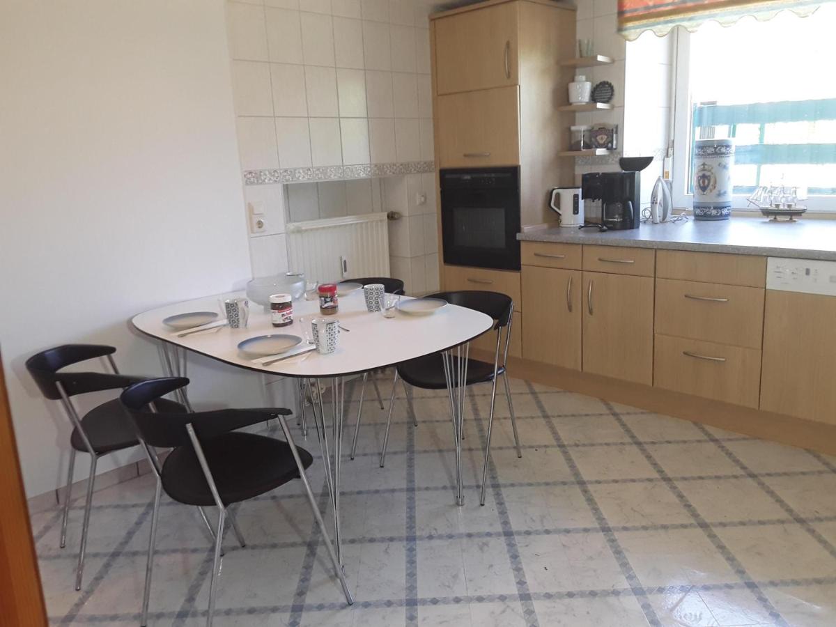 Apartment mit 2 Schlafzimmern und Badezimmer