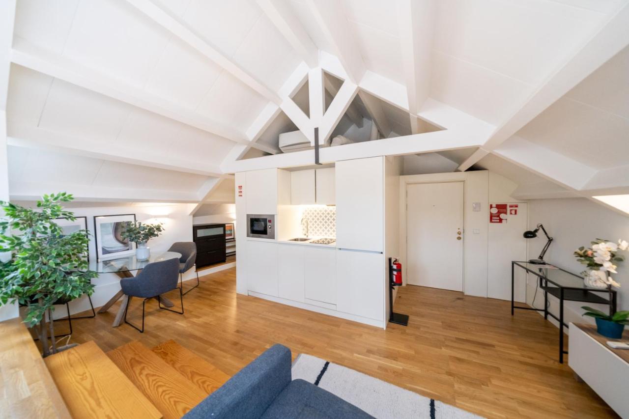 Mercadores Apartment by Amber Star Rent - B&B Porto
