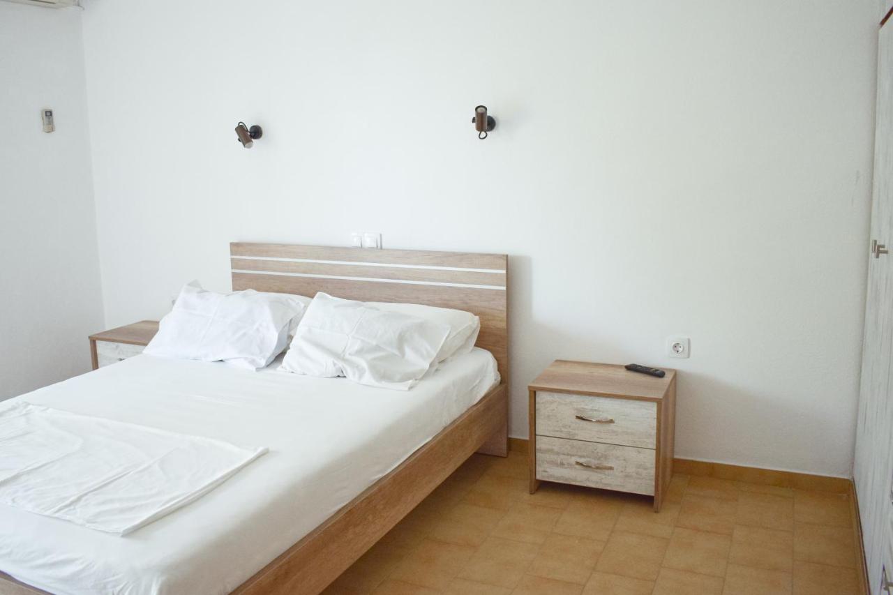 Habitación Triple con vistas a la montaña