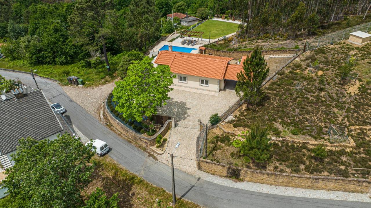 Escolinha de France - B&B