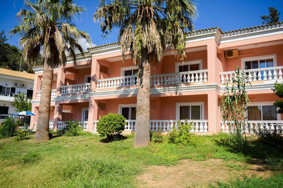 Paleo Apartments - Bed and Breakfast Palaiokastrítsa